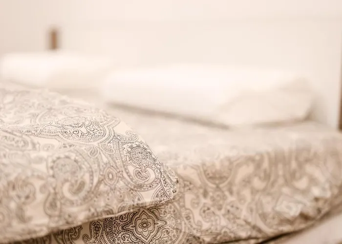 Chain Bridge Center Dorothea Apartament