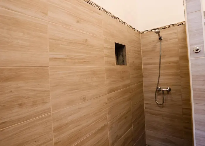 Apartament Chain Bridge Center Dorothea