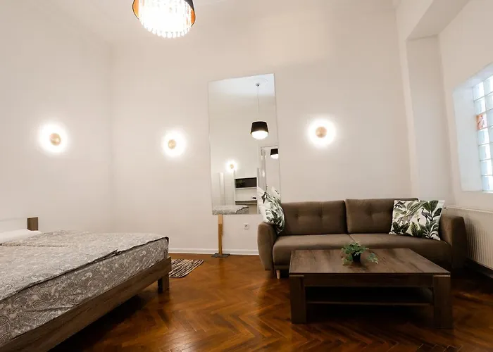 Chain Bridge Center Dorothea Apartament Budapesta