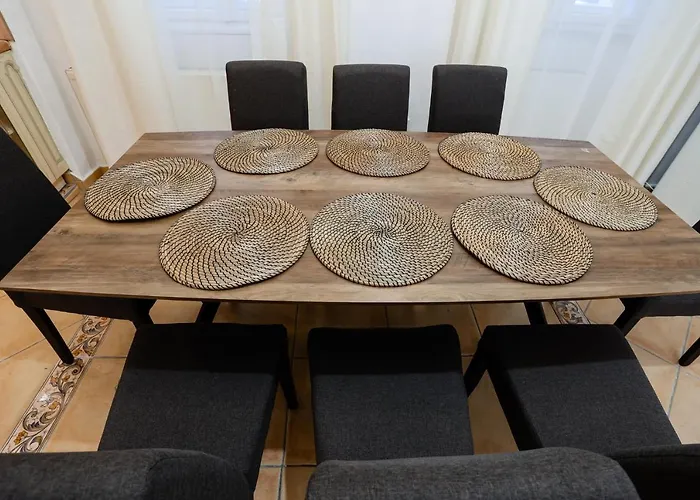 Chain Bridge Center Dorothea *